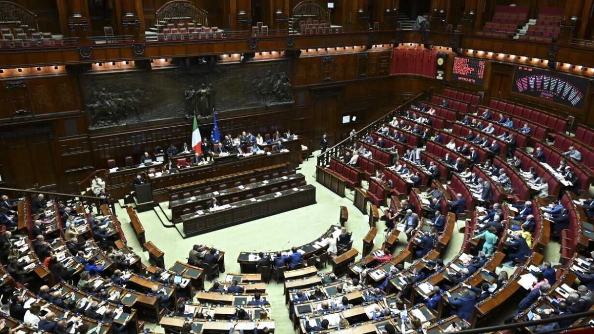 Immagine di “Scandaloso”, “abnorme”: le reazioni della politica al caso Muttoni