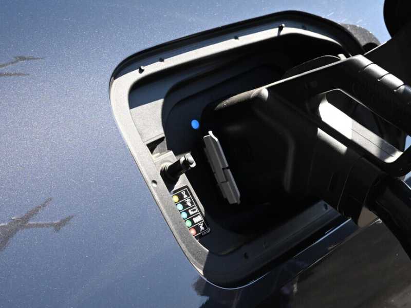 Ecco i treni che l’Italia sta perdendo quando si parla del futuro dell’auto