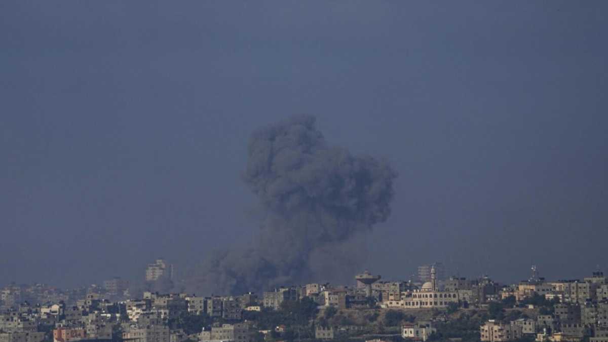 Immagine di A Gaza arrivano nuovi aiuti umanitari. Morta l'italo-israeliana dispersa dopo l'attacco di Hamas