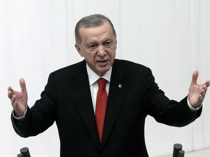 Erdogan dice sì all'ingresso della Svezia nella Nato