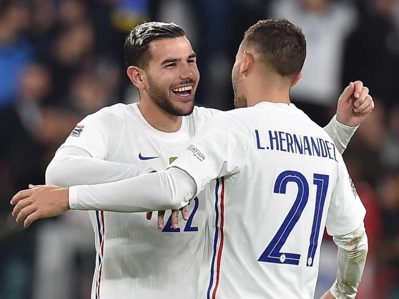 Theo Hernandez e Lucas Hernandez dopo la vittoria della UEFA Nations League (foto Epa, via Ansa) <br />