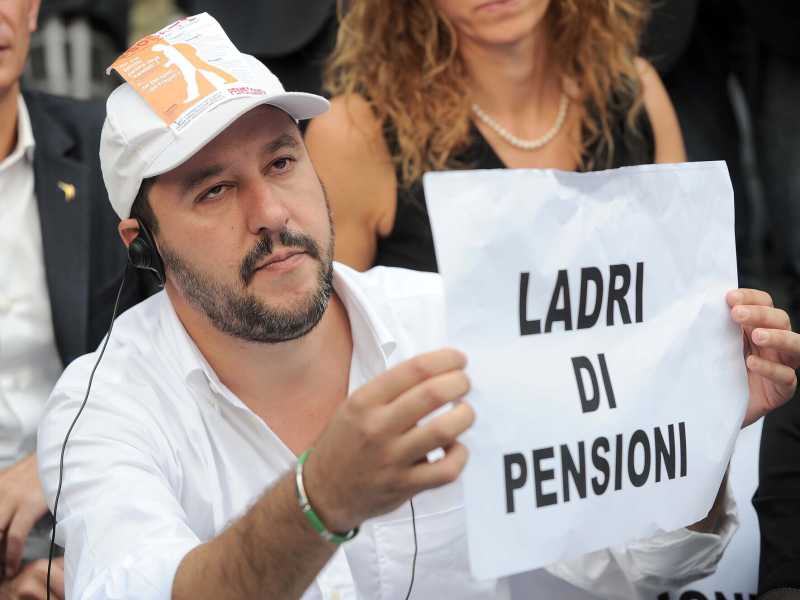 La manovra forneriana di Meloni e Giorgetti manda in pensione gli slogan di Salvini
