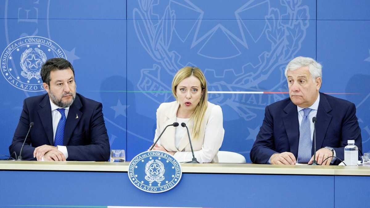 Immagine di Governo in crisi di nervi