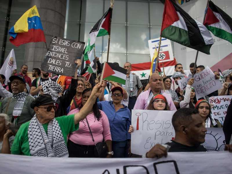 Si scrive “Palestina dal fiume al mare”, si legge “genocidio”