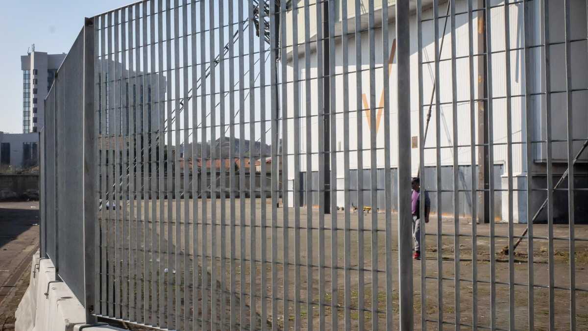 Immagine di Altro che centro, Lampugnano è una "No Man’s Land". Che si fa?