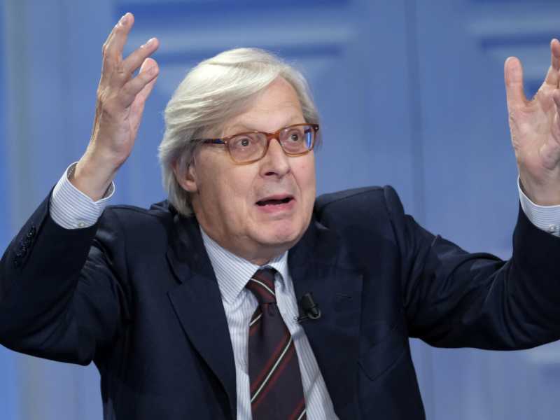 Sgarbi contro Sgarbi. Vecchi e nuovi guai del sottosegretario alla Cultura