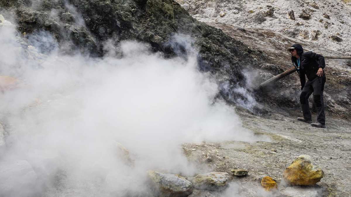 Immagine di Storia dei Campi Flegrei, la terra che non sa stare ferma, tra letteratura e piani d’evacuazione