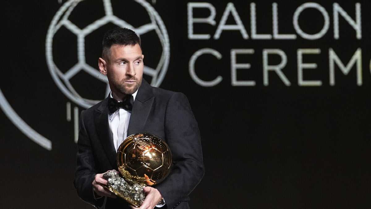 Immagine di Il Pallone d'Oro a Lionel Messi è l'ultimo atto dell'èra del calcisticamente corretto?