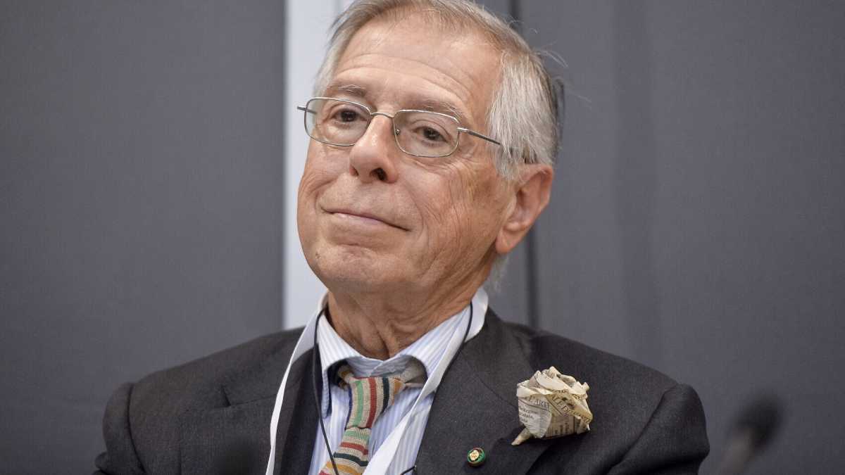 Immagine di Ernesto Ferrero raccontava la letteratura come se fosse il mestiere più bello del mondo. E lo è stato, per lui
