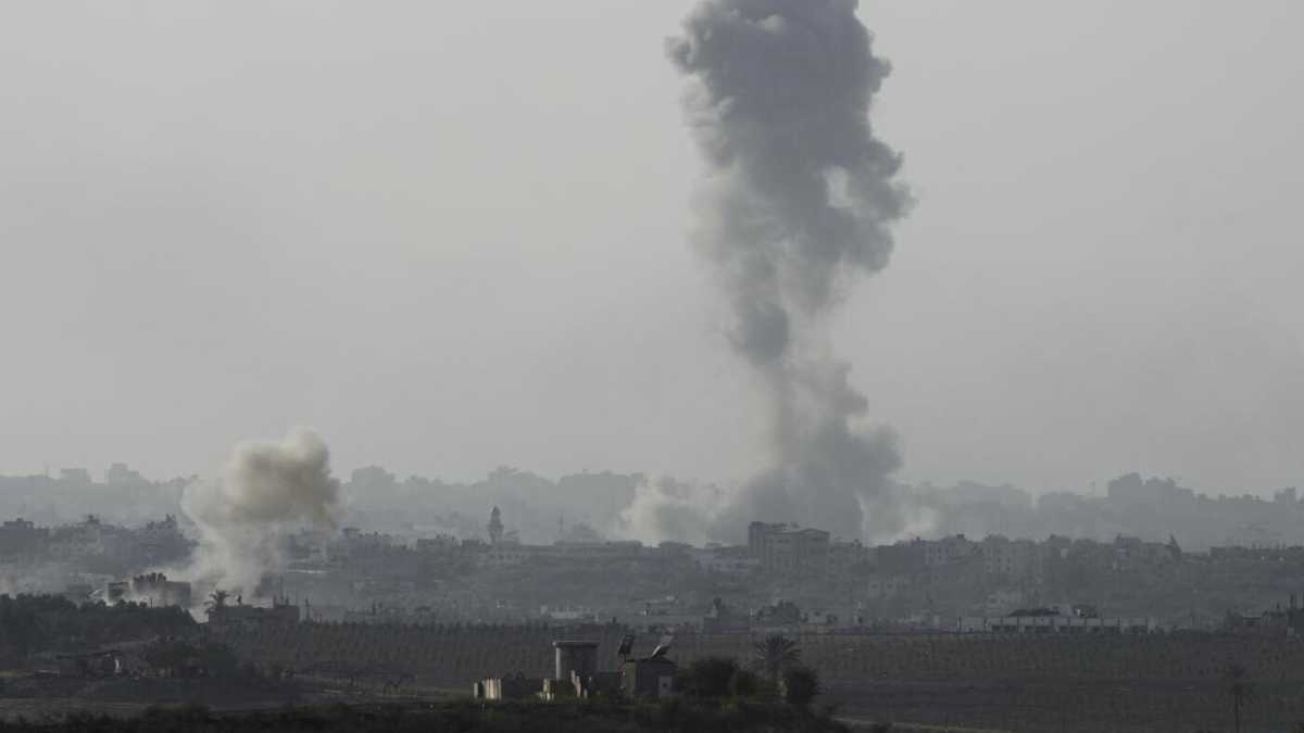 Immagine di Israele bombarda il campo profughi di Jabalia: "Ucciso un comandante di Hamas"
