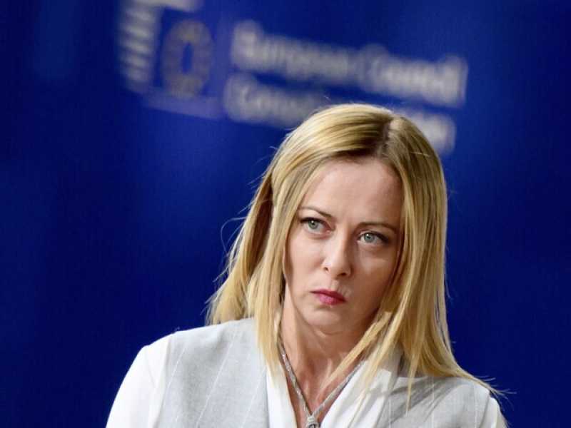Un governo di destra non dovrebbe abolire i senatori a vita