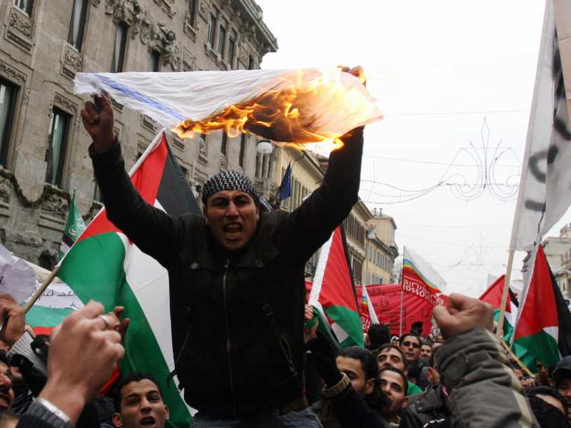 Così il Dna dell’antisionismo comunista ritorna trasformato nell’antisemitismo di sinistra