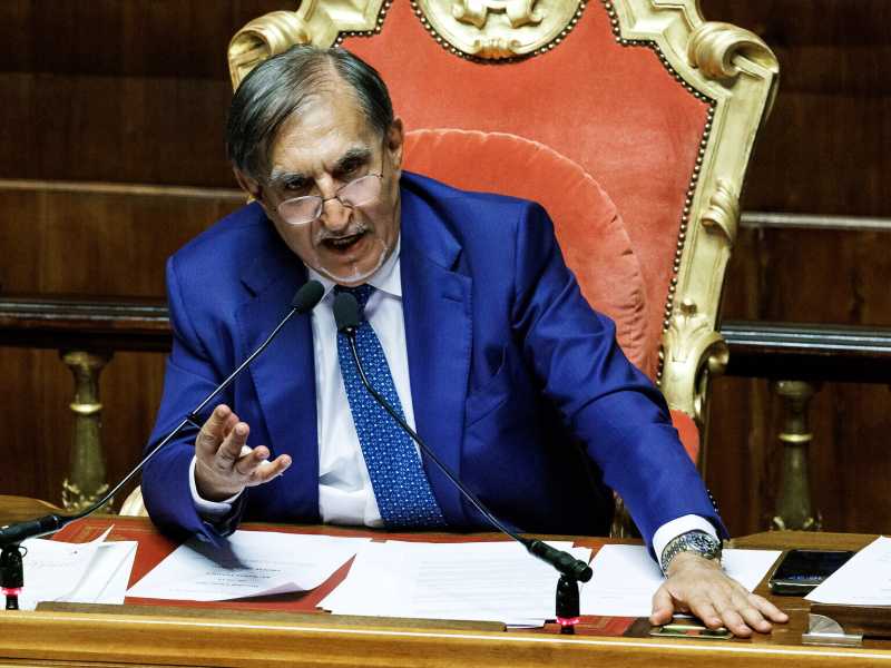 La Russa: “La riforma non limiterà il Colle. E in caso di sfiducia subito al voto”
