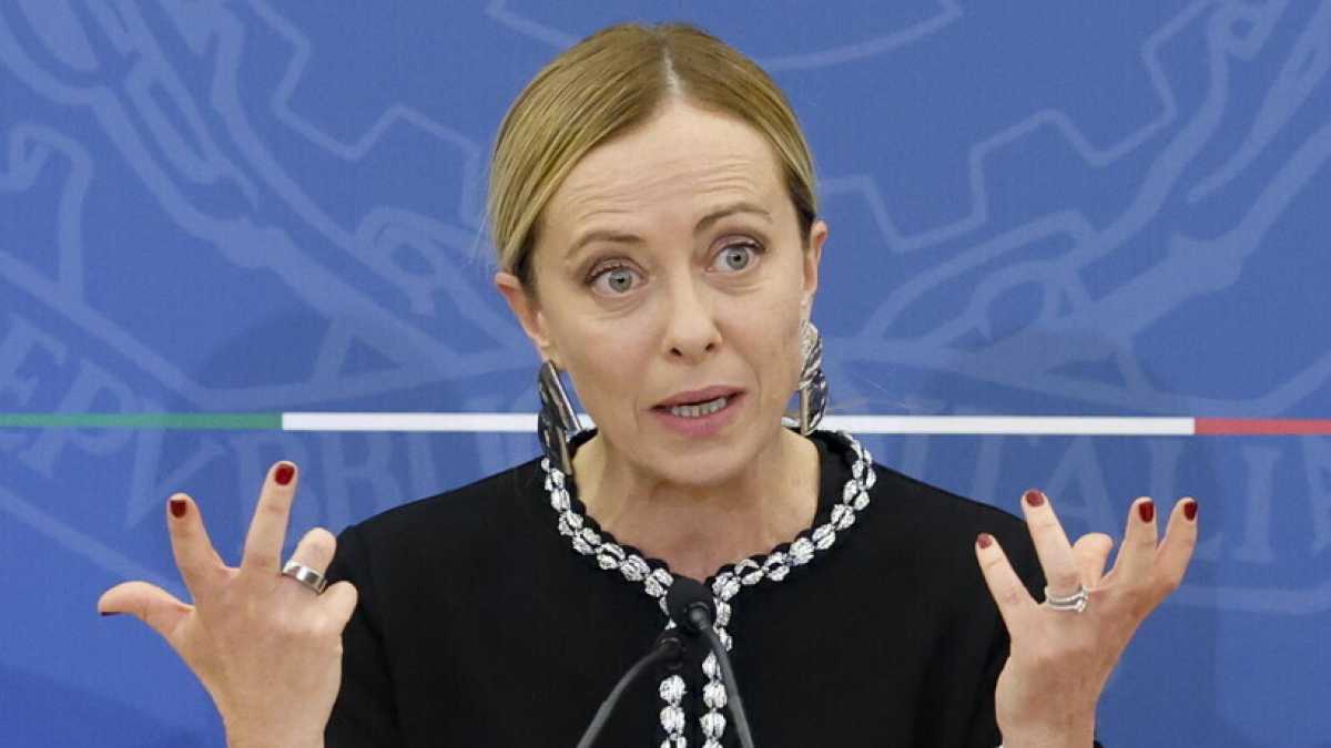 Immagine di Meloni dura con Talò e lieve con le riforme: "Non lego il referendum alla vita del governo"