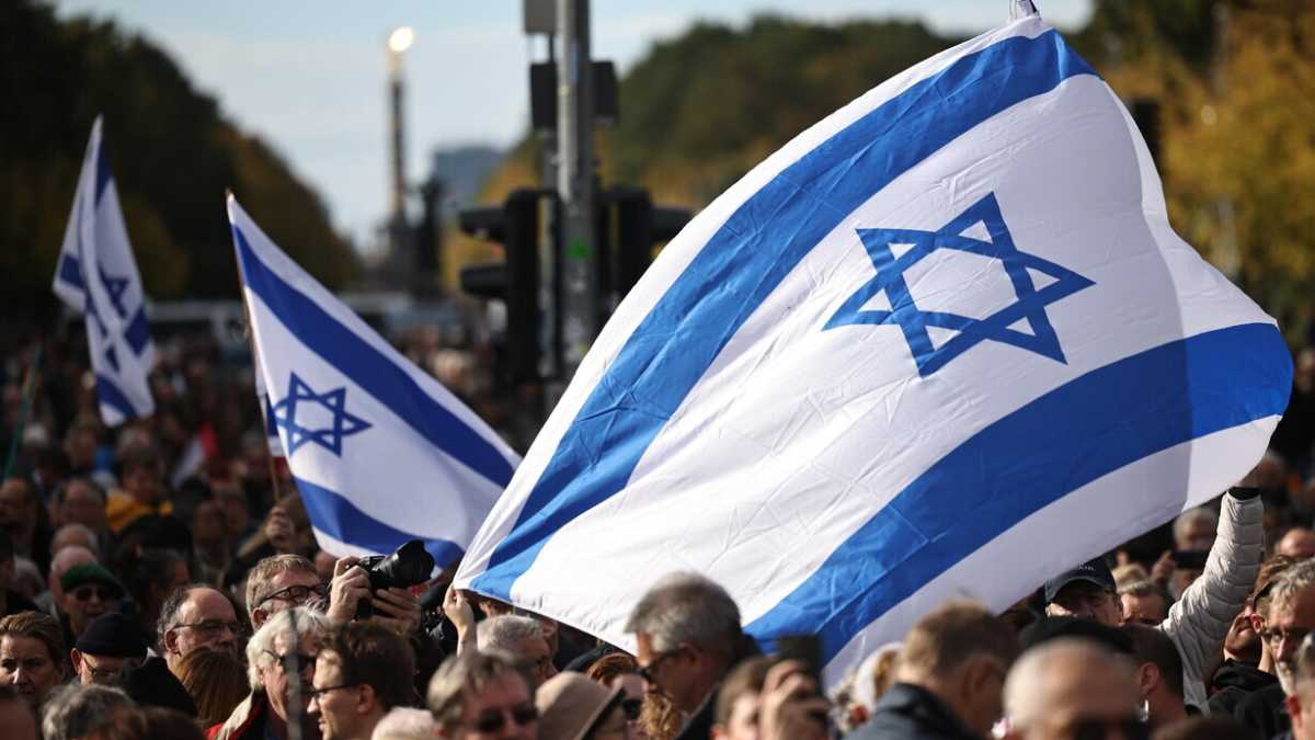 Immagine di Il dovere di reagire all’antisemitismo che dilaga ovunque nel mondo