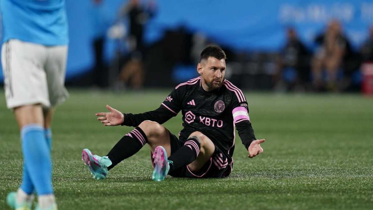 Immagine di Forse hanno finito di regalare Palloni d’Oro a Messi