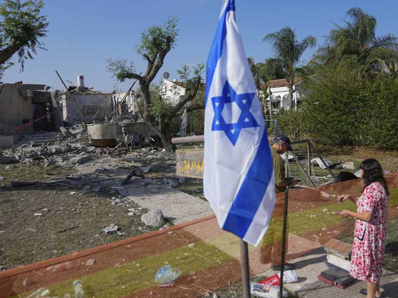 Scrittori israeliani contro gli occidentali: “Vergogna”