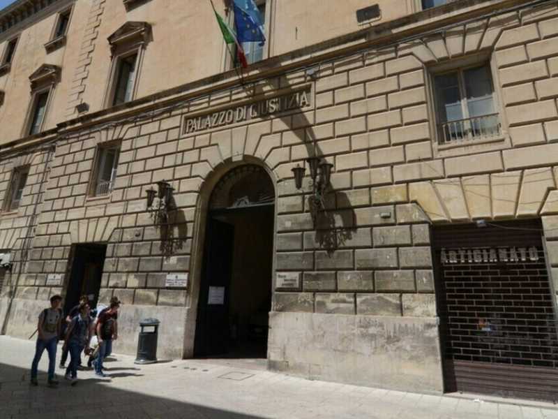 A Lecce ci sono l’unico giudice pro balneari e l’unico sindaco che li contrasta