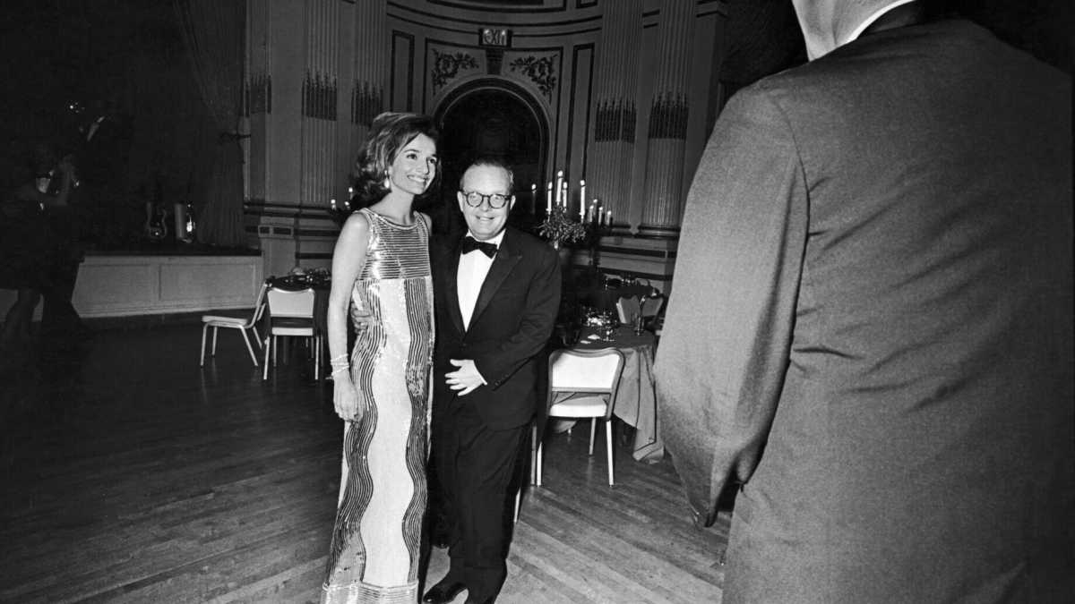 Immagine di Truman Capote, i suoi cigni e il suo ballo: tutti i dettagli in un libro