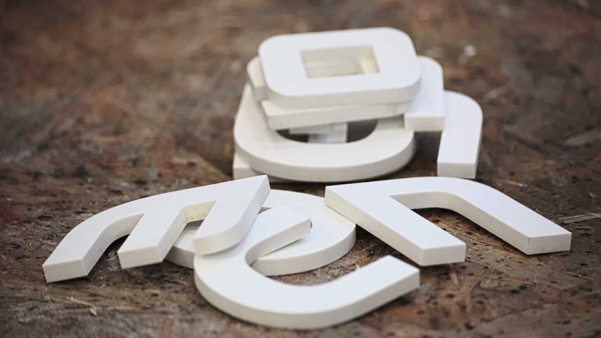 Immagine di A far evolvere la lingua non è una legge o un’ideologia, è solo la pigrizia