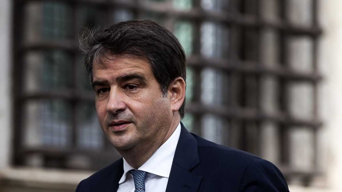 Immagine di Si riaccende la polemica tra Fitto e la Corte dei Conti: i dati sul Pnrr sono parziali