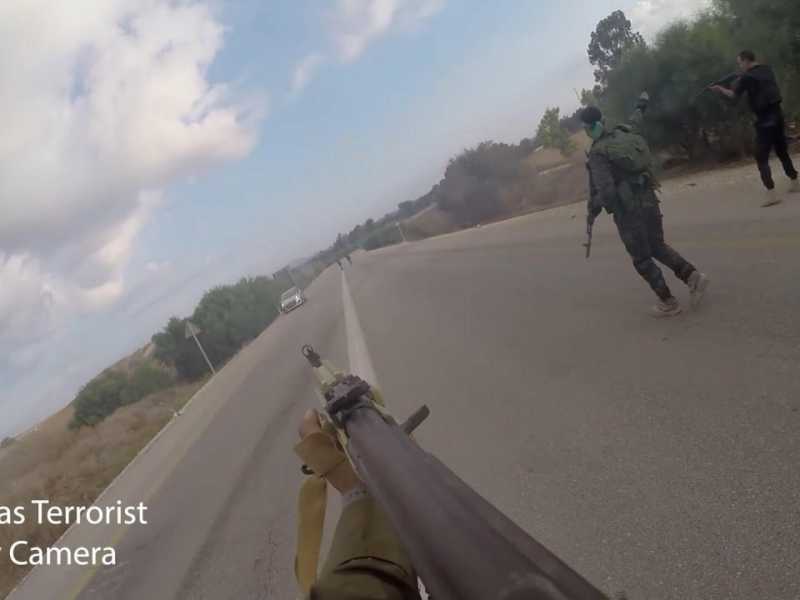 I fotografi a servizio di Hamas. Ci scrive Parenzo