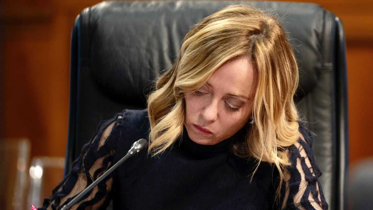 Immagine di Meloni e l'ora fatale del referendum. Appello agli italiani: "Volete decidere?"
