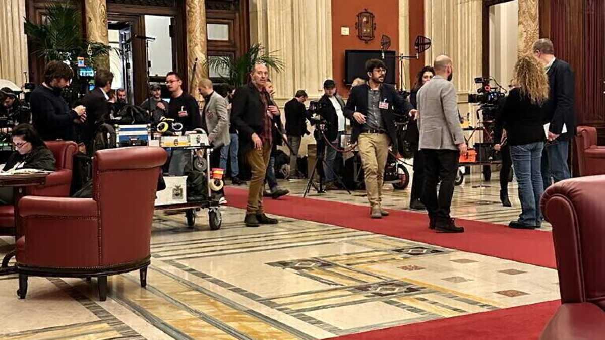 Immagine di Alla Camera le riprese del film su Berlinguer interpretato da Elio Germano
