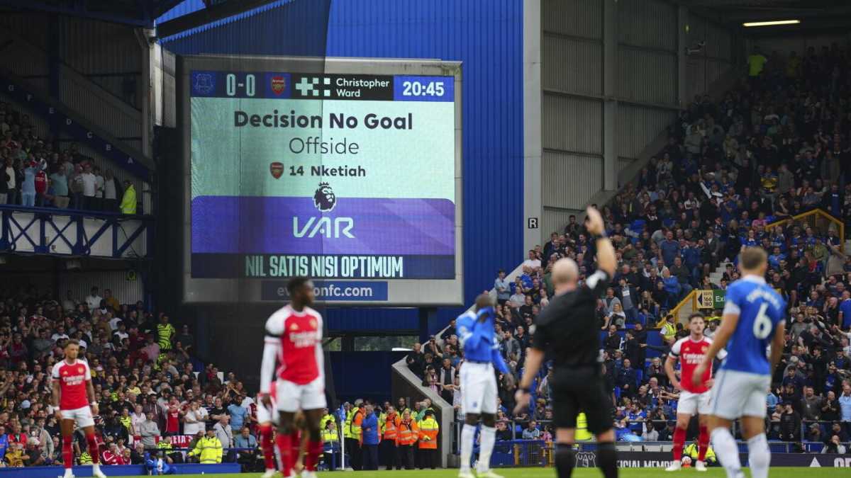 Immagine di L’uso smodato del Var sta rovinando la Premier League