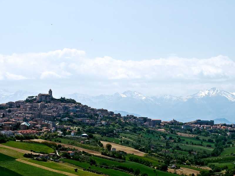 Fermo Wikipedia<br />&nbsp;