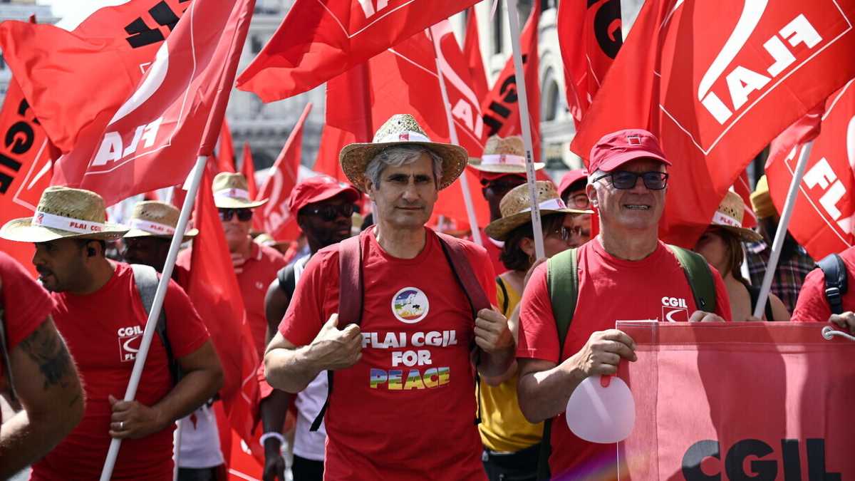 Immagine di Cgil e Uil cedono, ma il loro approccio anti istituzionale resta. Un guaio