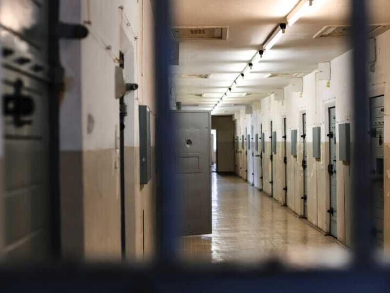 Nuovi reati e pene più alte: il pacchetto sicurezza è il trionfo della forca