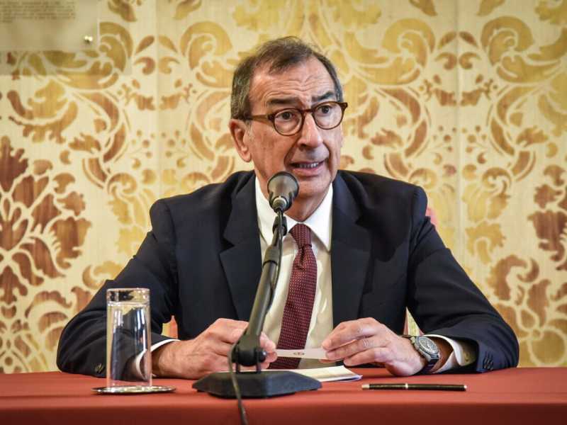 Milano e il rischio di perdersi nei tunnel di una politica senza idee