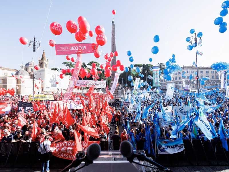 Piazza del popolo a Roma - foto LaPresse