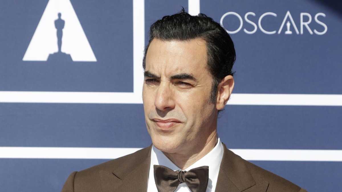 Immagine di Sacha Baron Cohen va dai manager di TikTok a denunciare l'antisemitismo social