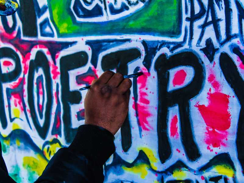 (foto di Trust "Tru" Katsande su Unsplash)