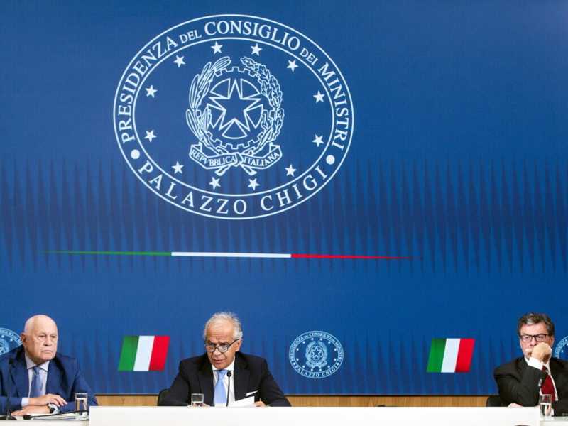 Economia e giustizia. Le assenze di due ministri mostrano i punti deboli di Meloni