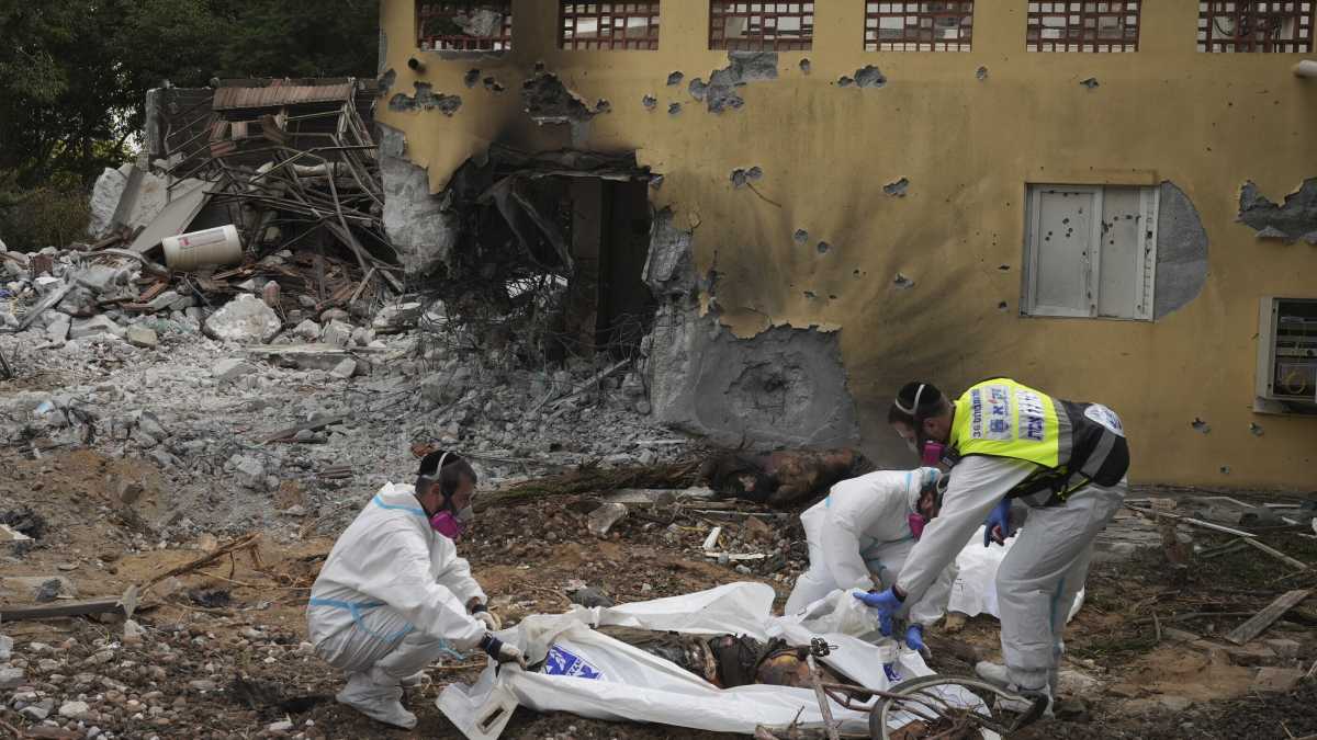 Immagine di La scia dell’orrore lasciata da Hamas nei kibbutz di Israele