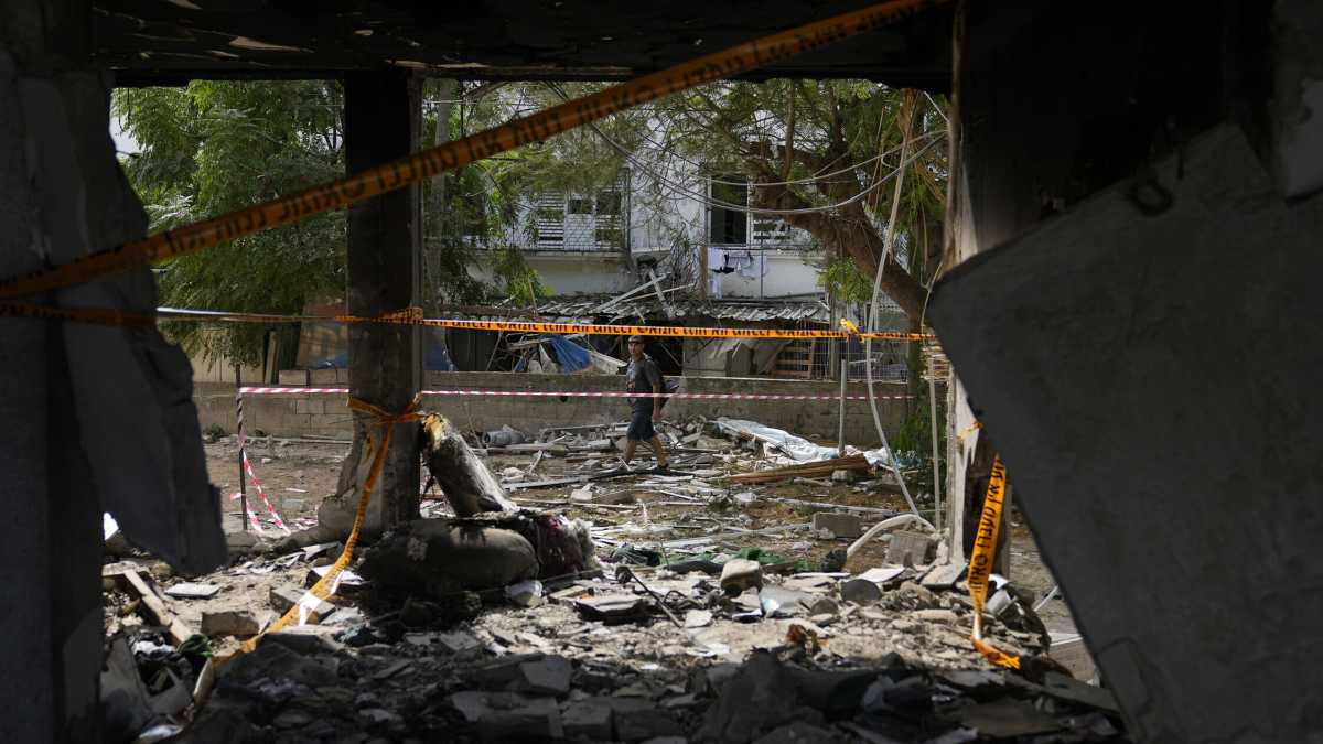Immagine di Così Israele vuole evitare che la guerra si allarghi