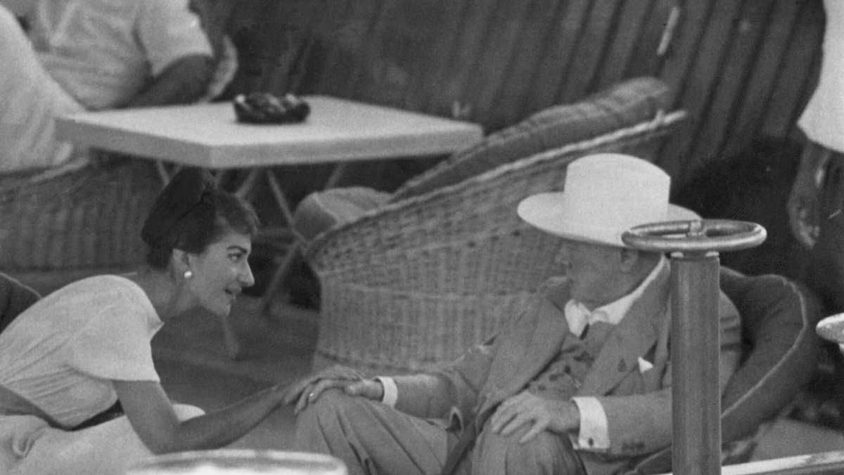 Immagine di Maria Callas, la diva che sbagliava tutto. Storia di un suicidio mediatico