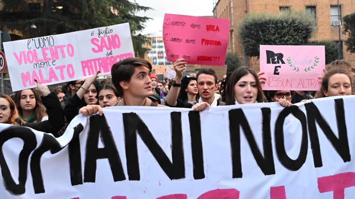 Immagine di Come la morte di Giulia Cecchettin cambia il discorso pubblico sul femminicidio