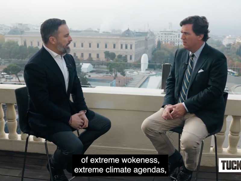 &nbsp;Tucker Carlson e Santiago Abascal - screen da video X