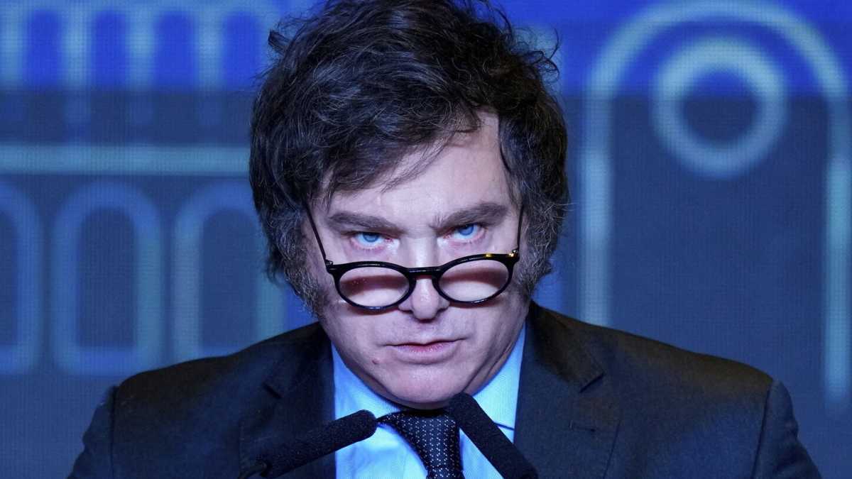 Immagine di Javier Milei conferma che la destra mondiale ha un problema col balsamo
