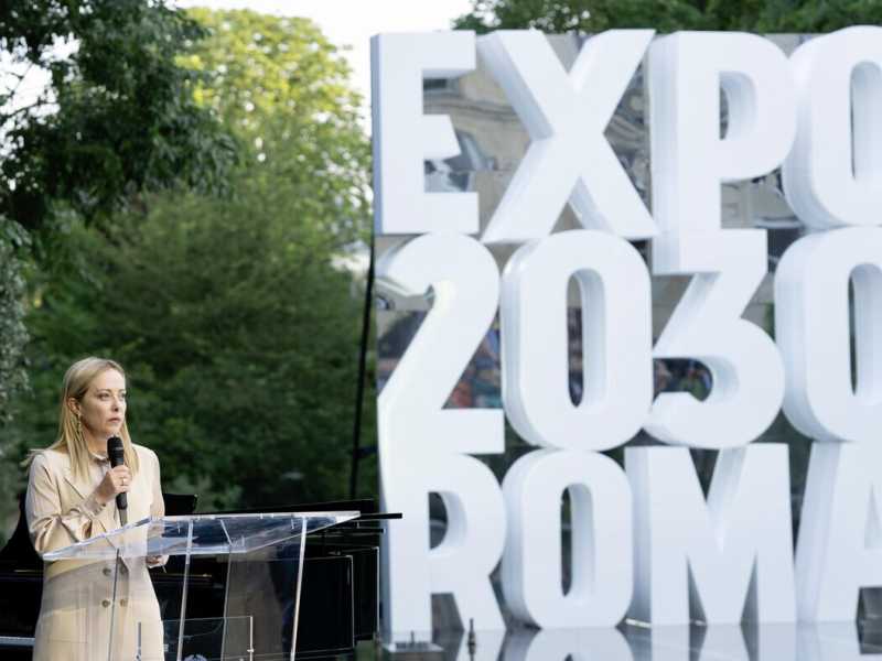 Meloni si è arresa? Per Expo il governo manda a Parigi la sottosegretaria Tripodi