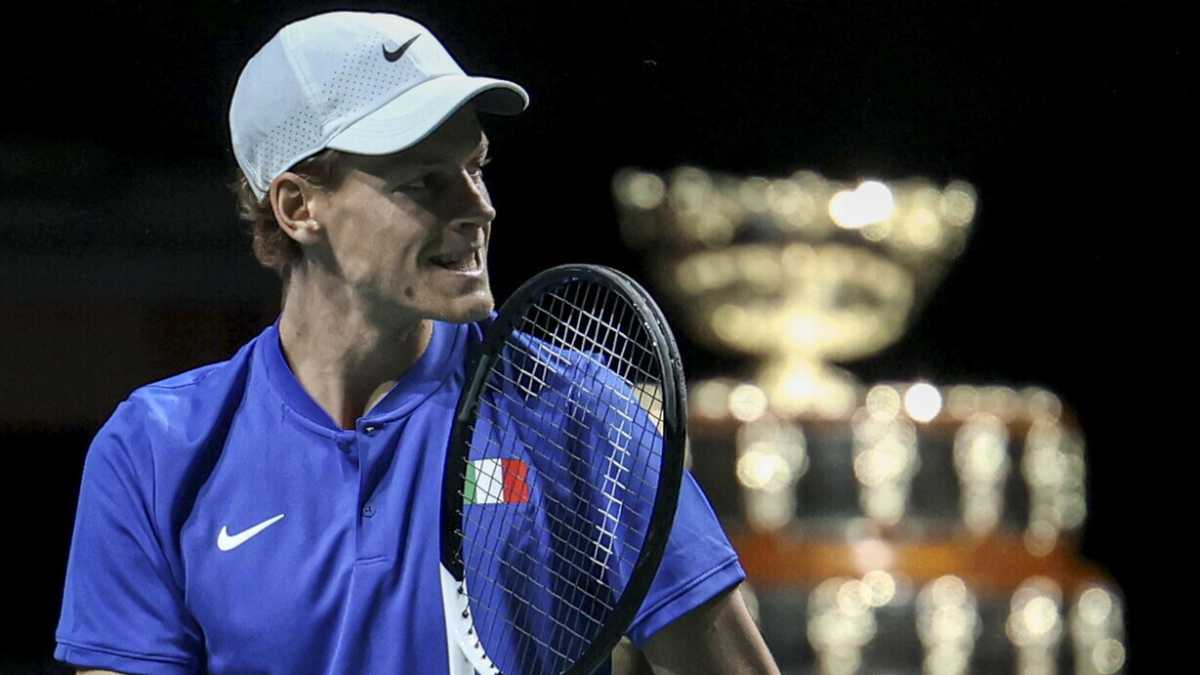 Immagine di Sinner porta gli azzurri sul tetto del mondo: l'Italia vince la seconda Coppa Davis della sua storia