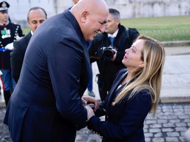 Le parole di Crosetto sulle toghe mandano in tilt il governo. Tra sospetti e frenate