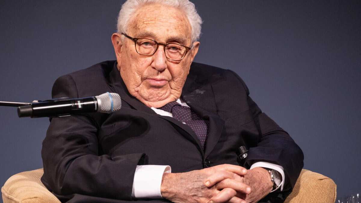 Immagine di È morto Henry Kissinger, l’ex segretario di stato americano aveva 100 anni