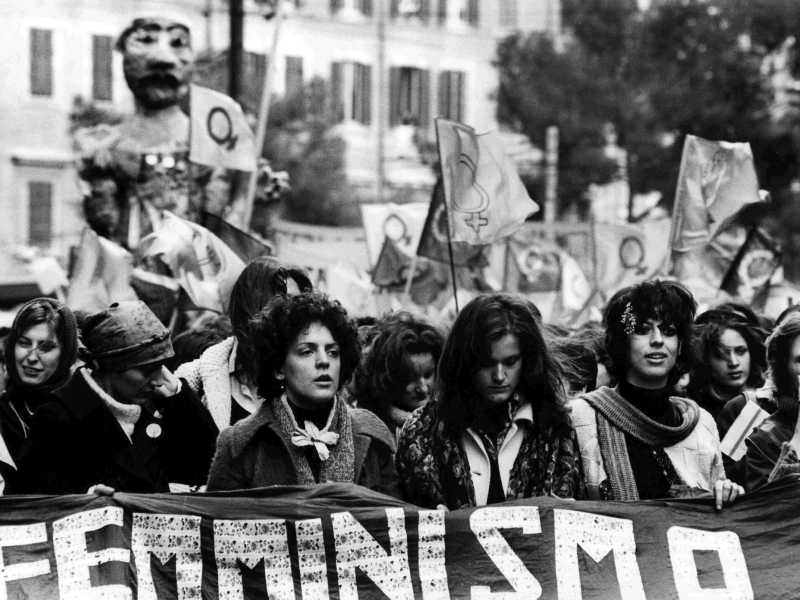 La foto di un gruppo di femministe negli anni Settanta (Ansa) <br />