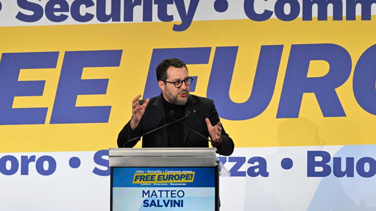 Immagine di Perché il silenzio di Meloni sul raduno dell'ultradestra dovrebbe preoccupare Salvini