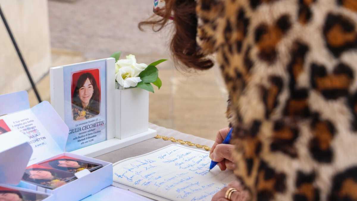 Immagine di Le parole di Gino Cecchettin al funerale di Giulia sono un insegnamento per tutti
